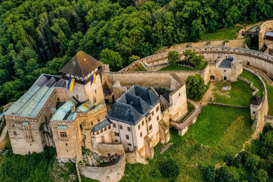 Letecké zážitky Trenčín – let lietadlom nad Trenčianskym krajom