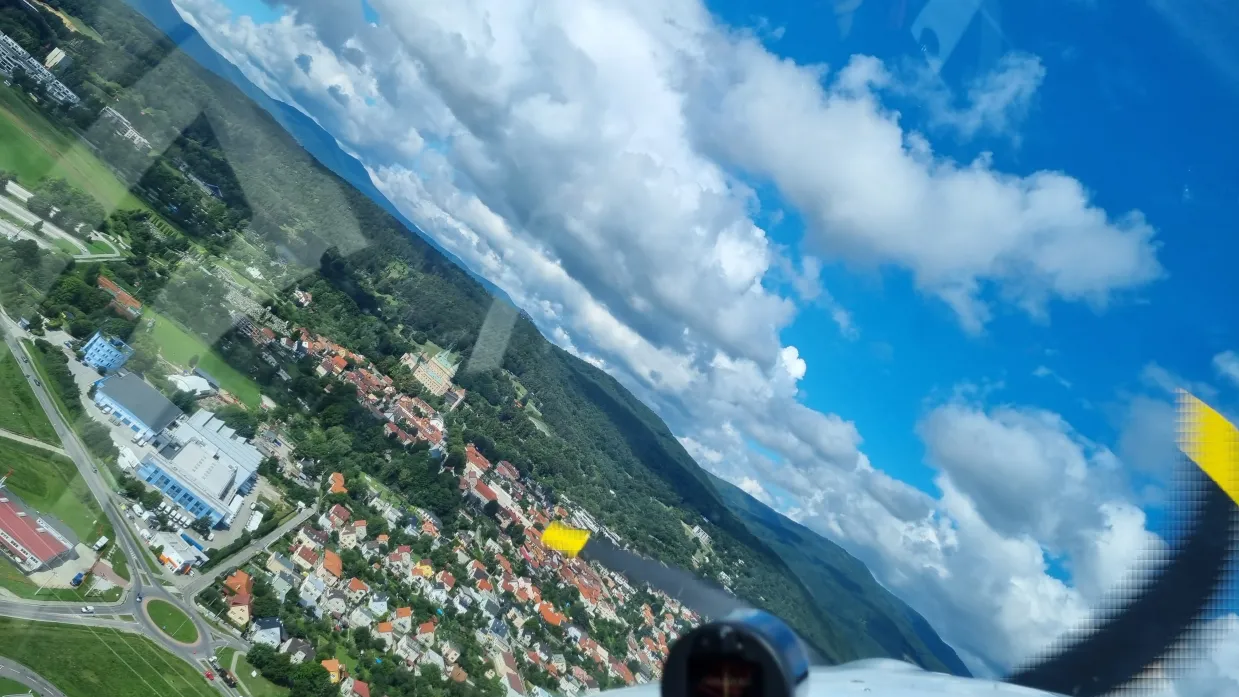 Pilotom lietadla na skúšku Partizánske-1