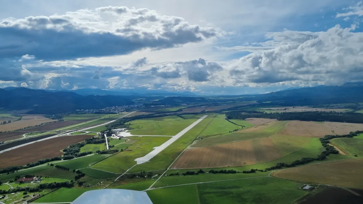 Zážitkový let lietadlom Slovenský raj-0