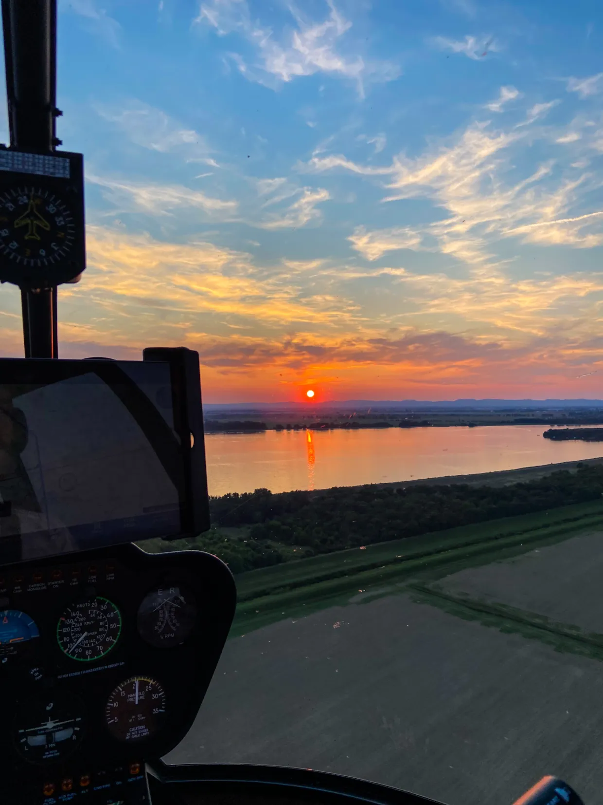 Zážitkový let vrtuľníkom Sládkovičovo-1