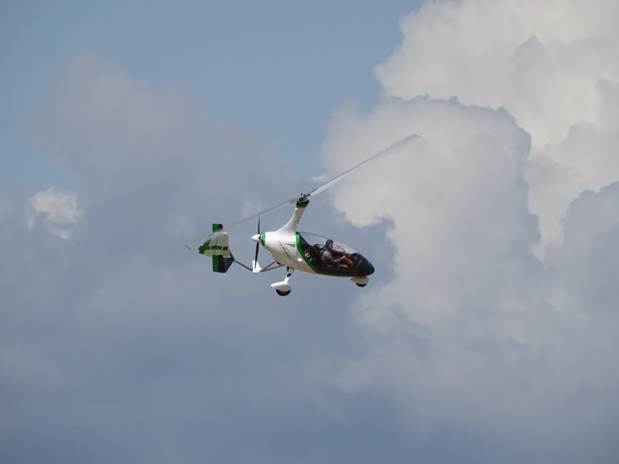 Pilotom vírnika na skúšku Partizánske-0