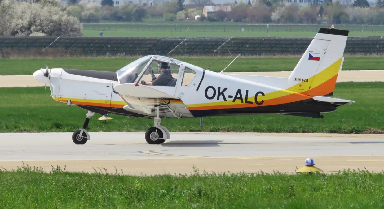 Pilotom lietadla na skúšku Brno-1