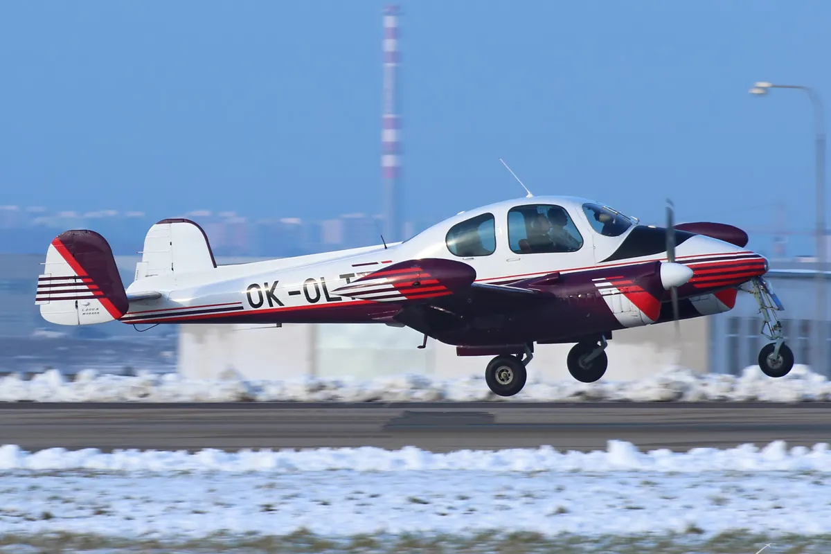Zážitkový let lietadlom Brno-0
