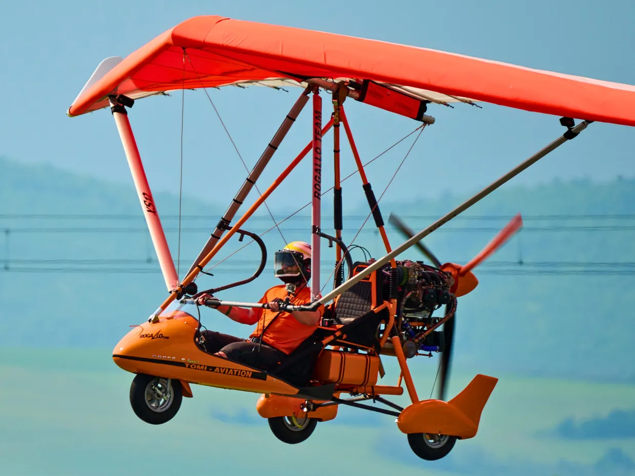 Pilotom rogala na skúšku Bratislava-9