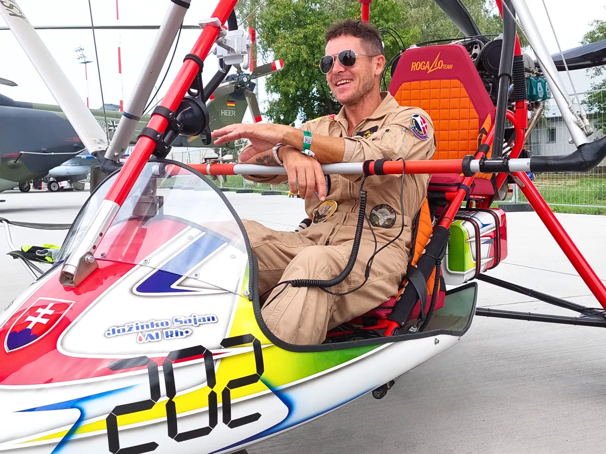 Pilotom rogala na skúšku Bratislava-1