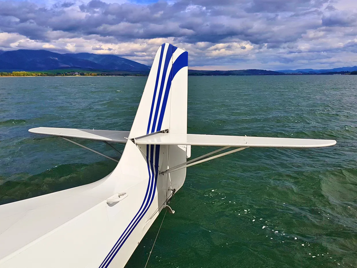 Pilotom hydroplánu na skúšku Liptovská Mara-10