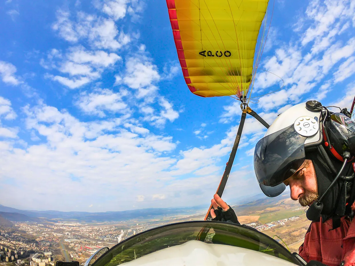 Motorový paragliding Očová-2