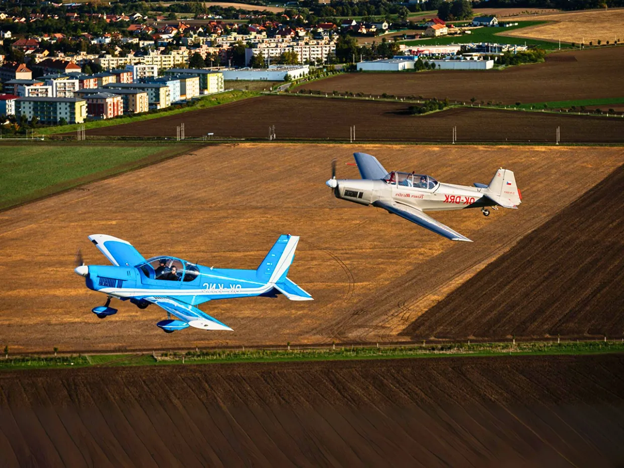 Akrobatický let lietadlom Brno-8