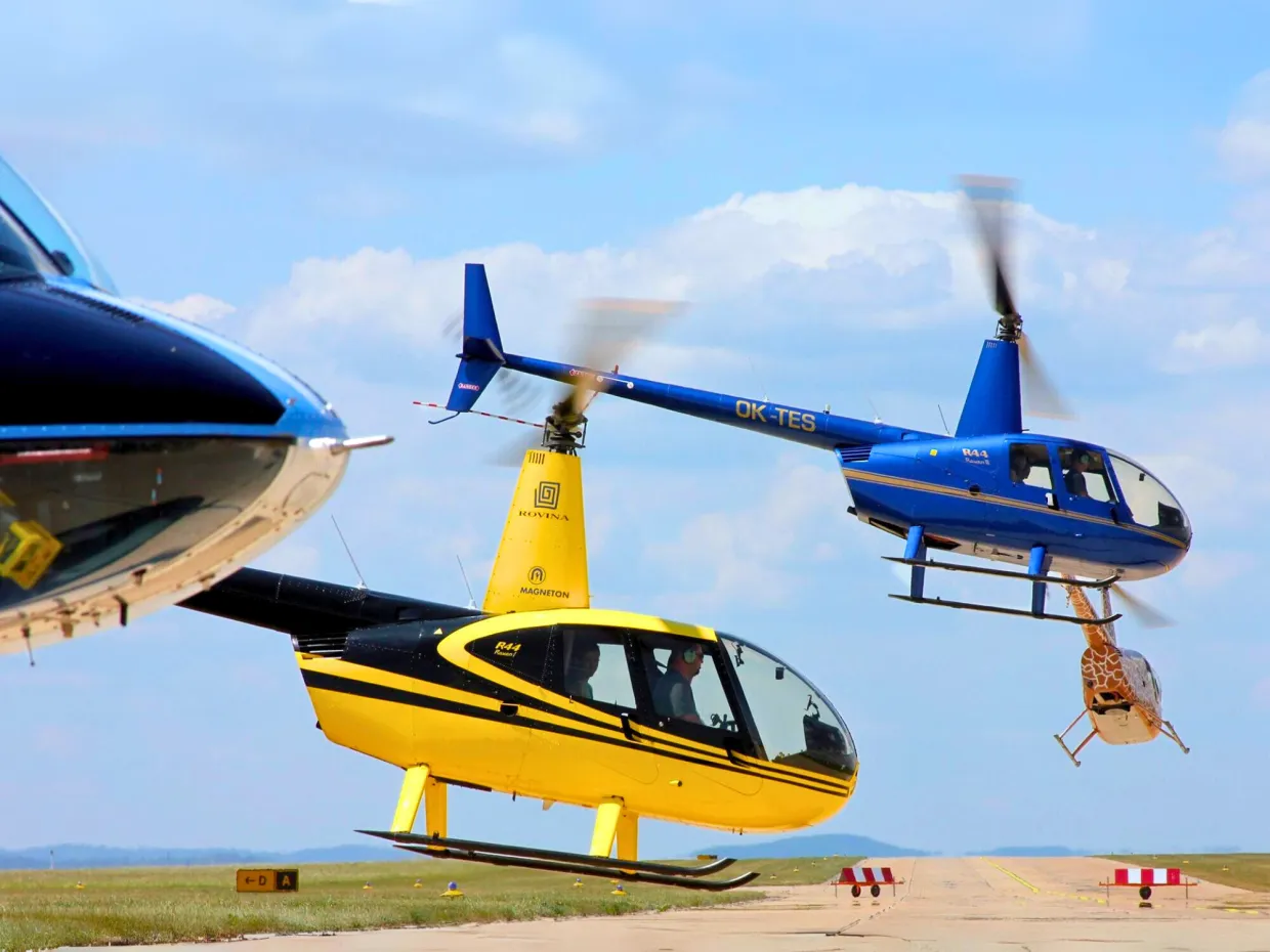Zážitkový let vrtuľníkom Brno-0