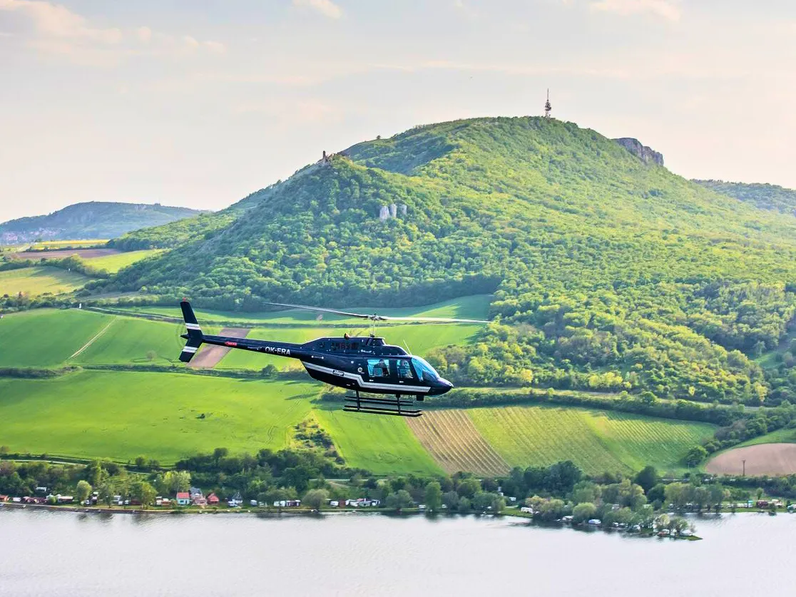 Zážitkový let vrtuľníkom Brno-1
