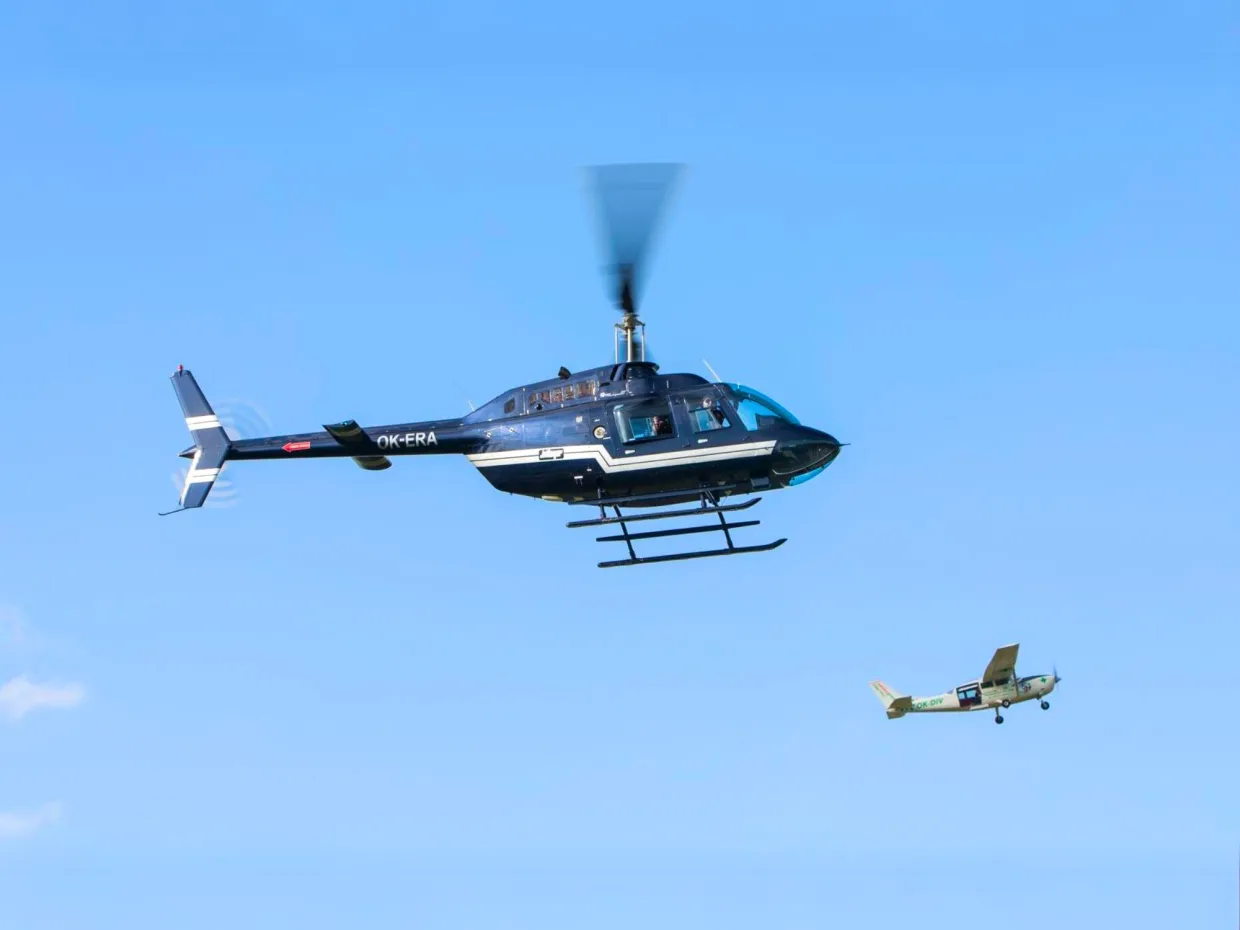 Zážitkový let vrtuľníkom Brno-7