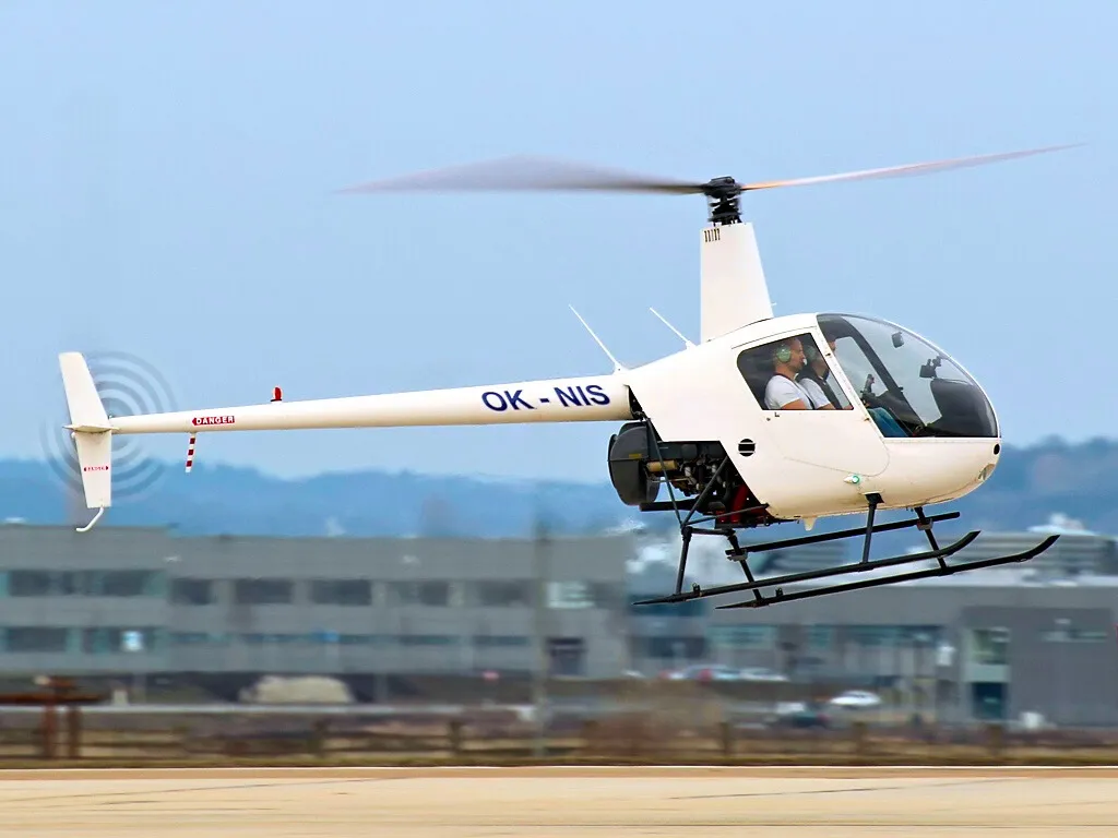 Zážitkový let vrtuľníkom Trnava-2