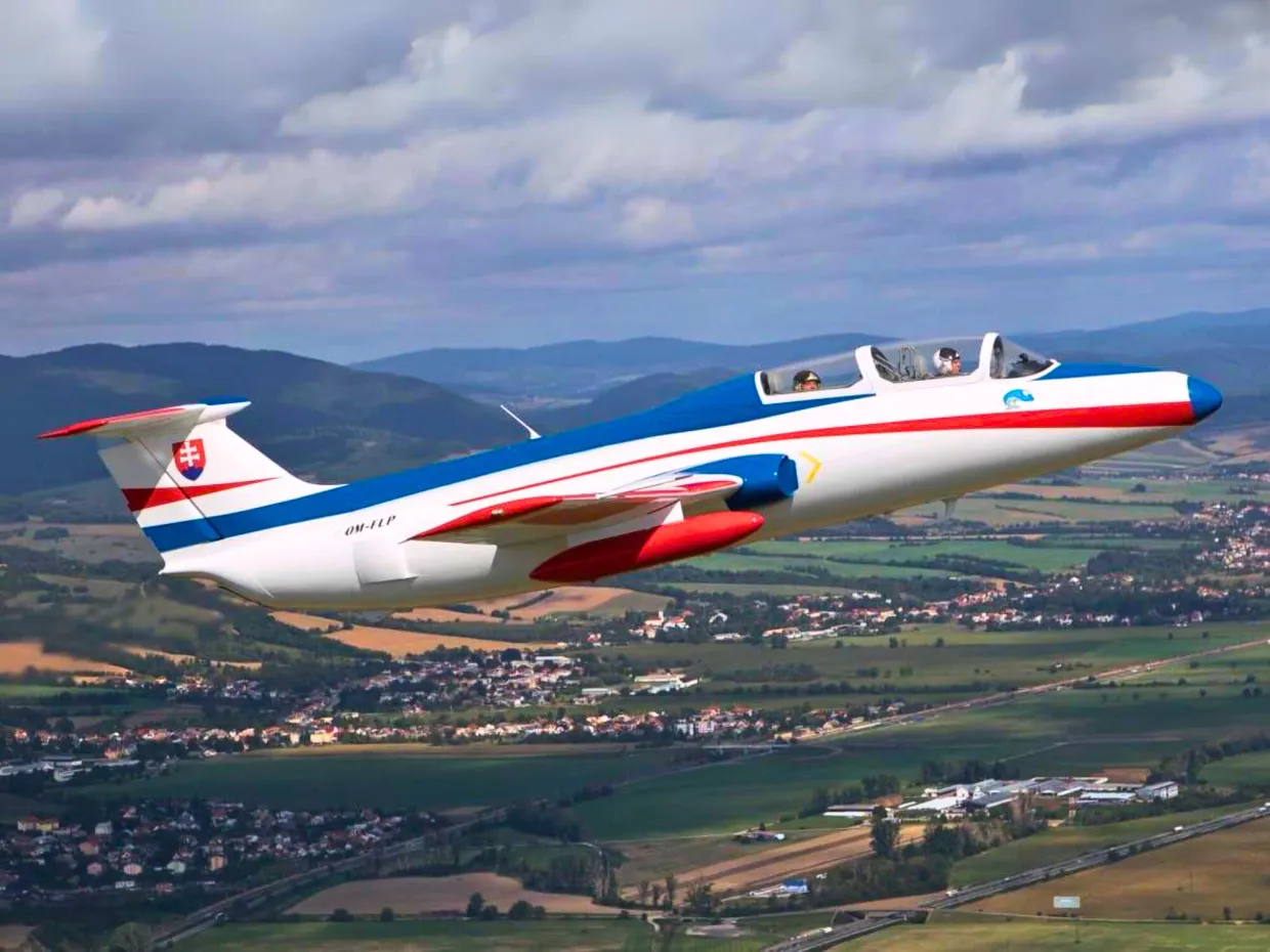 Let stíhačkou Piešťany-3