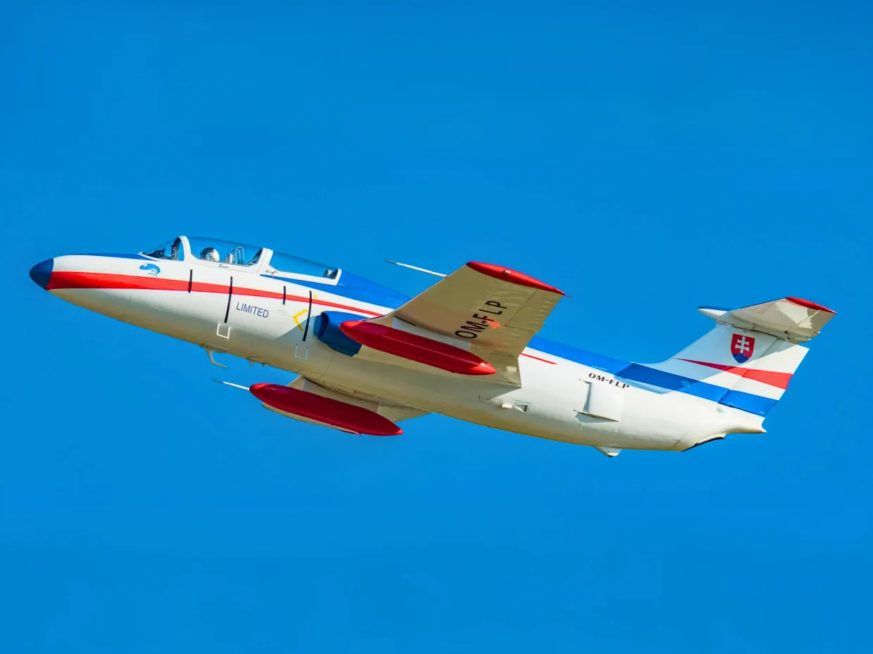 Let stíhačkou Piešťany-6