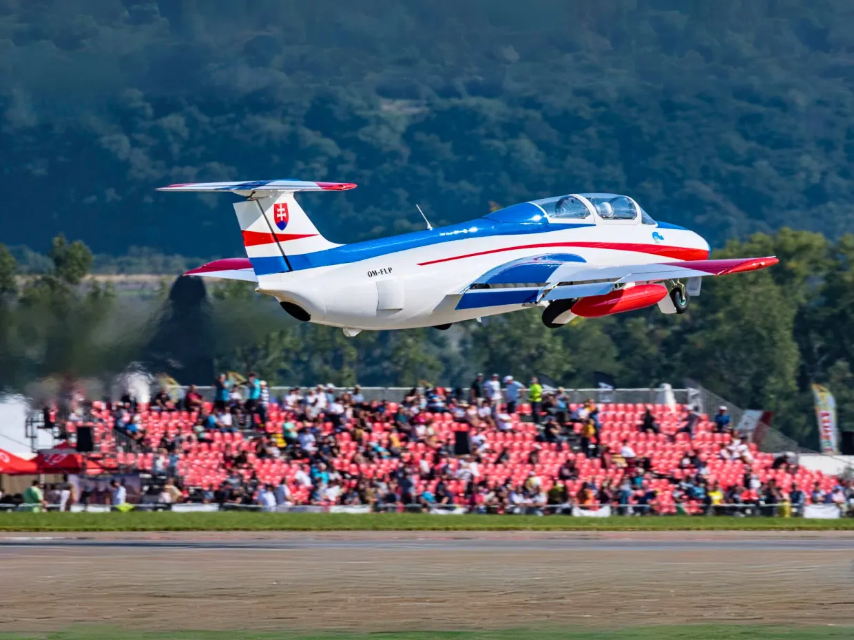 Let stíhačkou Žilina-7