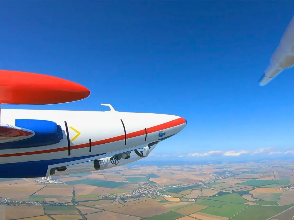 Akrobatický let stíhačkou Žilina-0