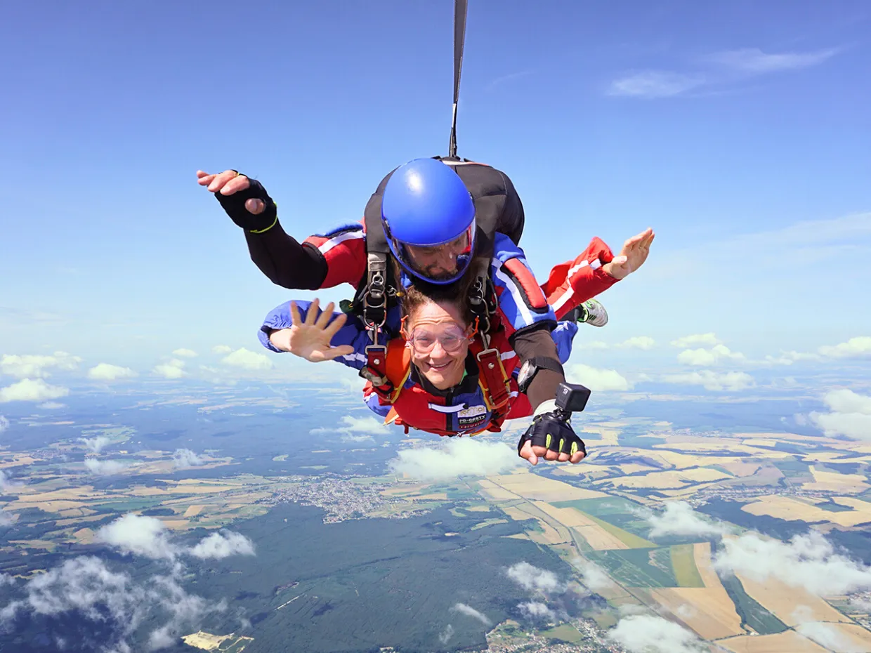 Tandemový zoskok s padákom Prievidza-4