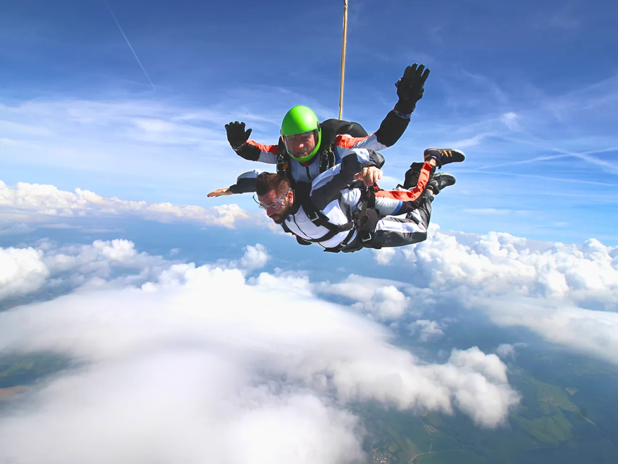 Tandemový zoskok s padákom Očová-6