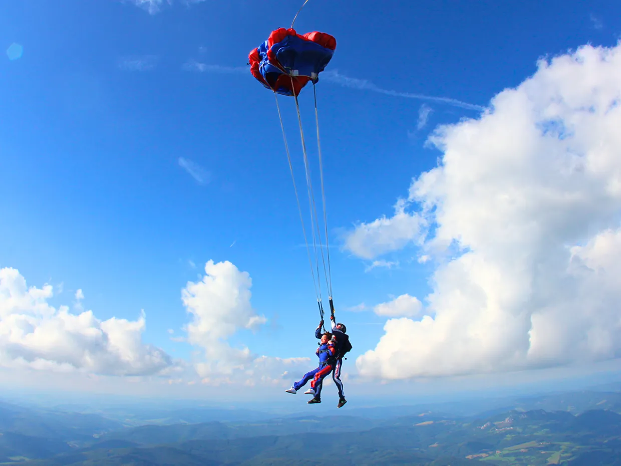 Tandemový zoskok s padákom Dubnica nad Váhom-13