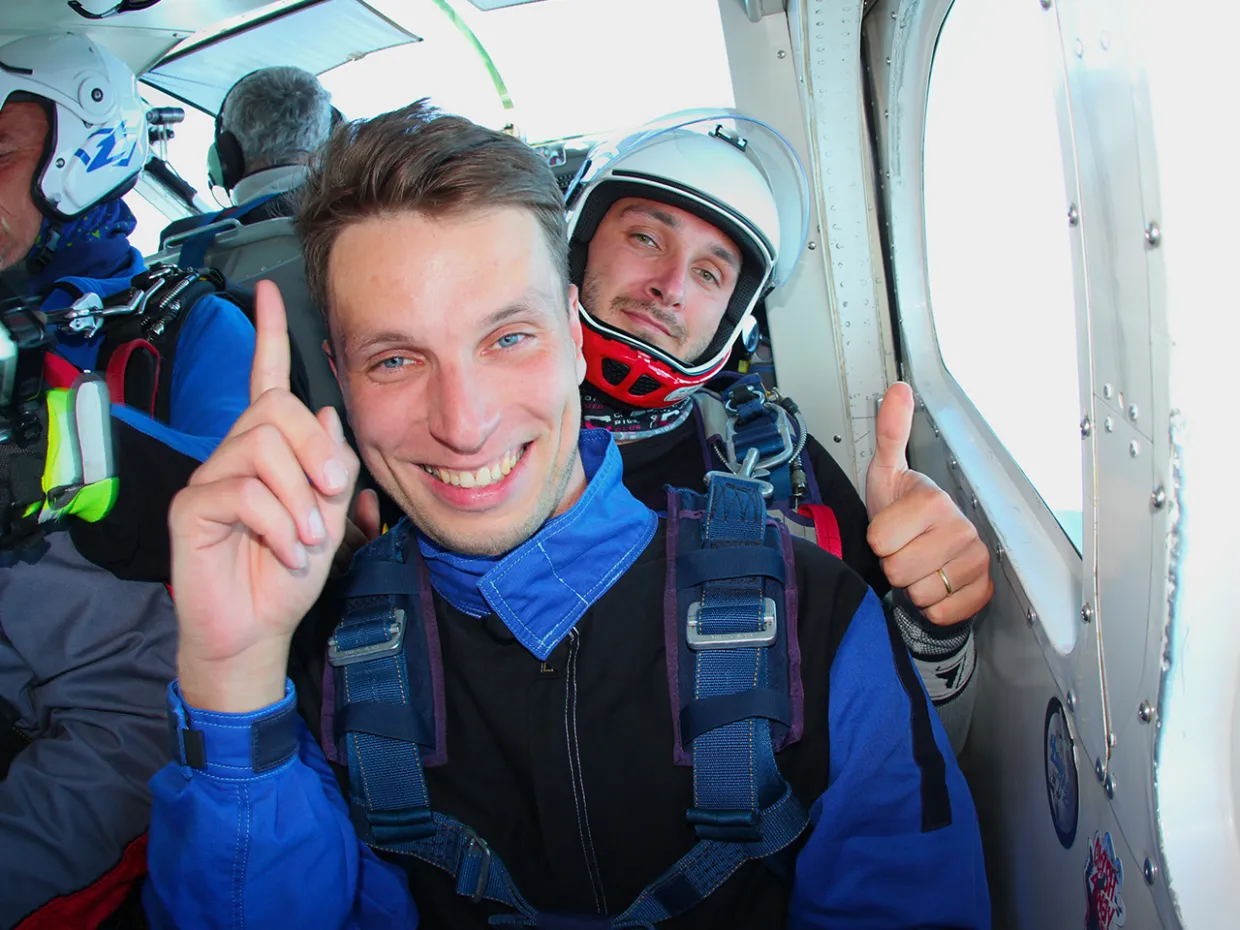 Tandemový zoskok s padákom Dubnica nad Váhom-14