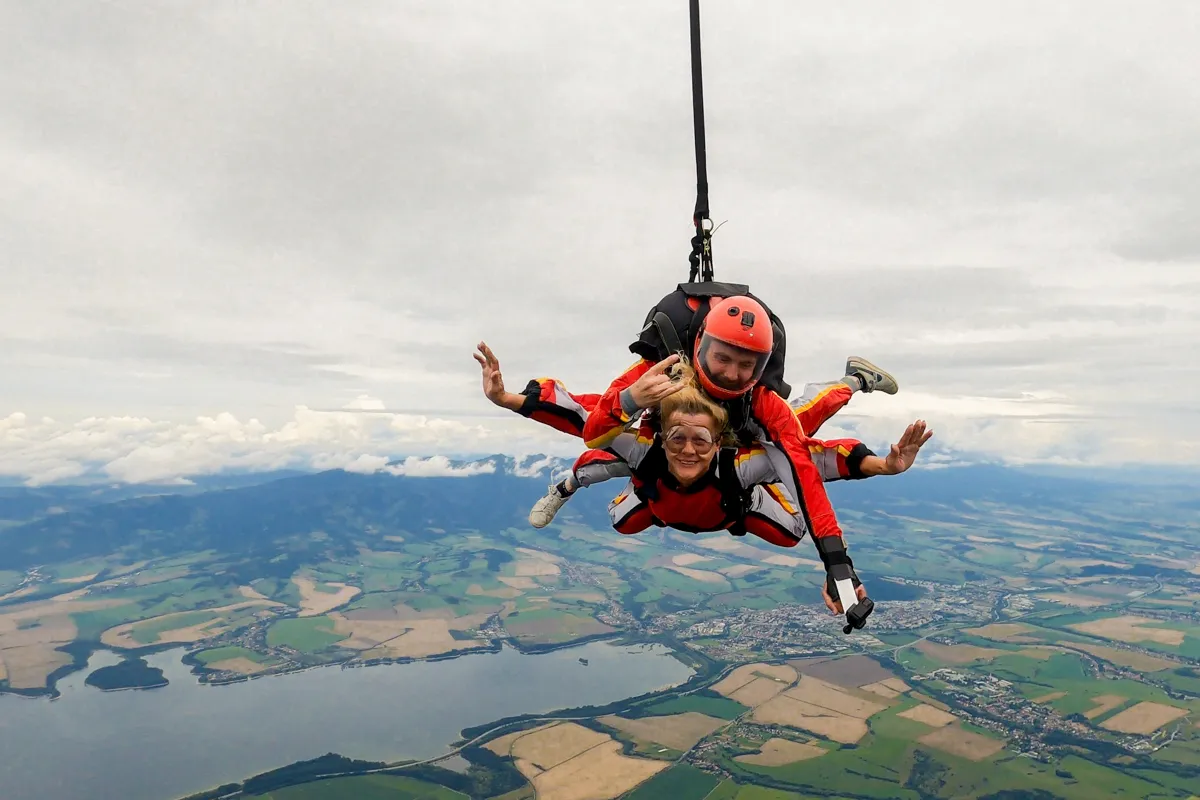Tandemový zoskok s padákom Liptov-0