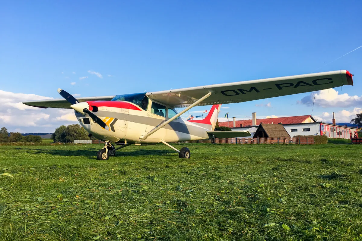 Tandemový zoskok s padákom Liptov-13