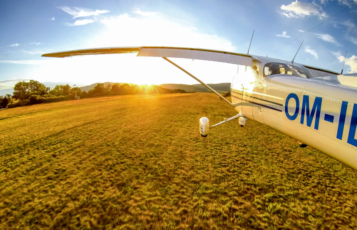 Zážitkový let lietadlom Bratislava-2