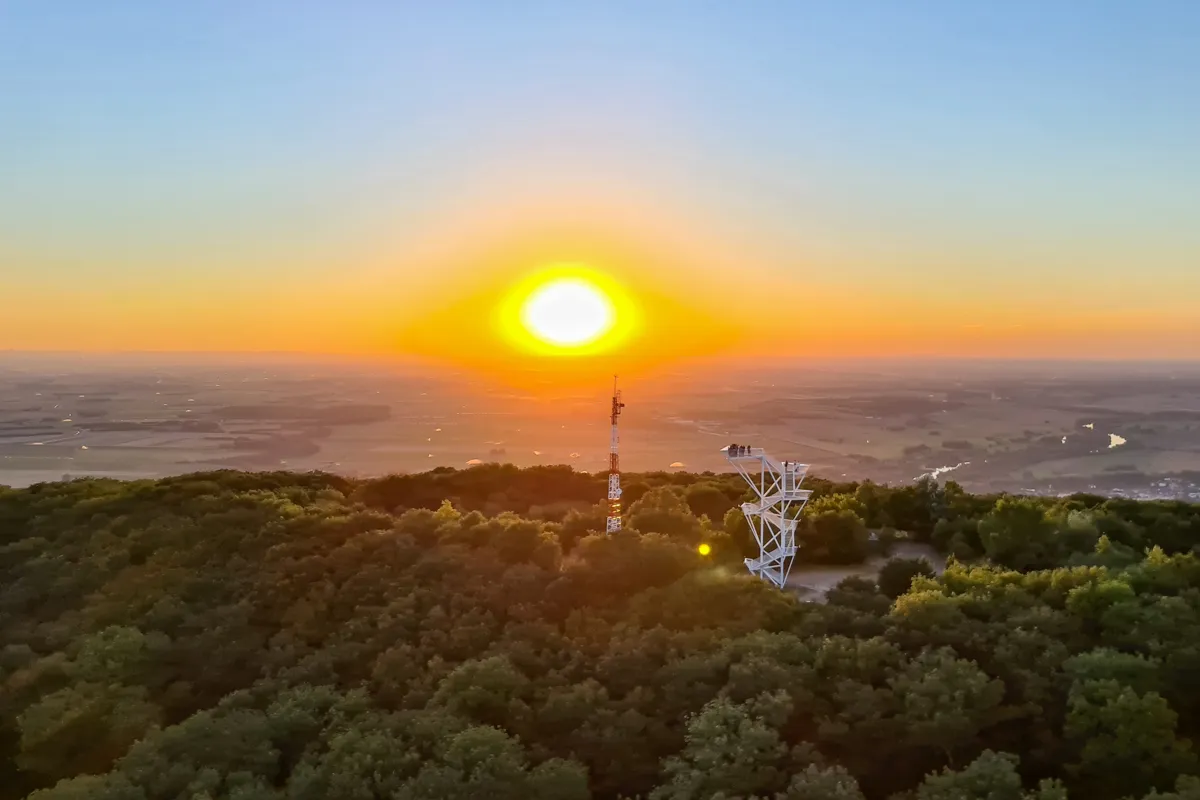 Zážitkový let lietadlom Holíč-2