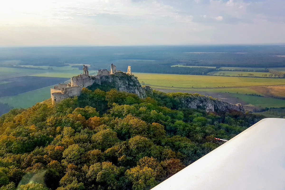 Zážitkový let lietadlom Senica-3