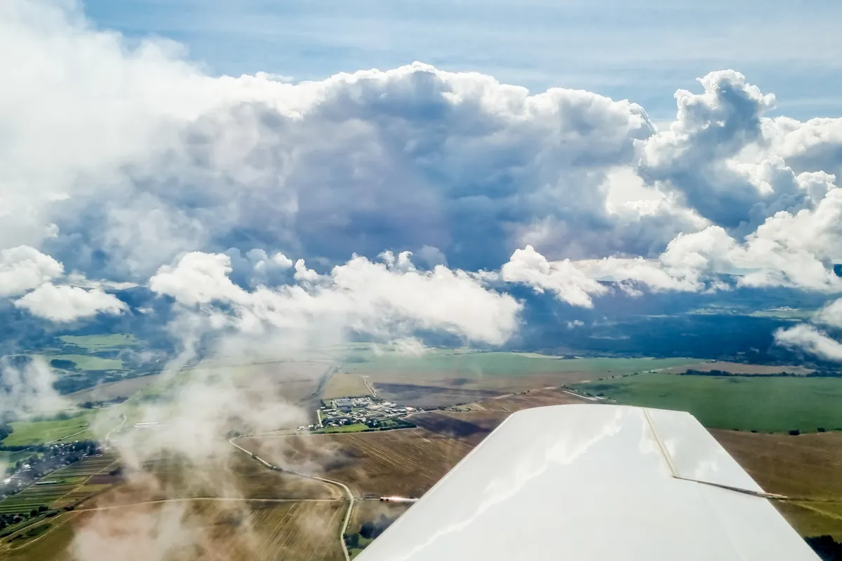 Zážitkový let lietadlom Očová-0