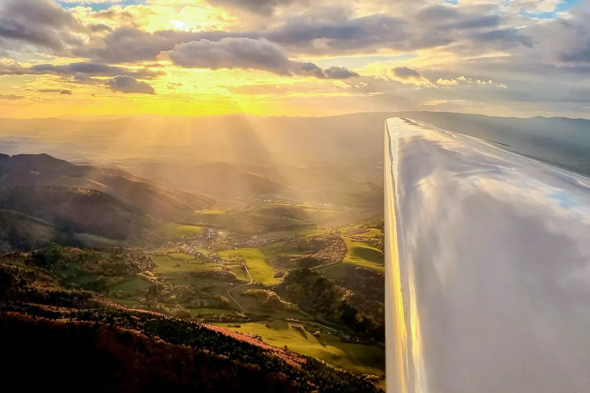 Zážitkový let vetroňom Senica-7