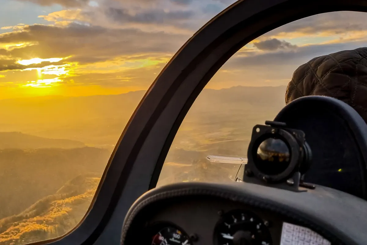 Zážitkový let vetroňom Martin-1