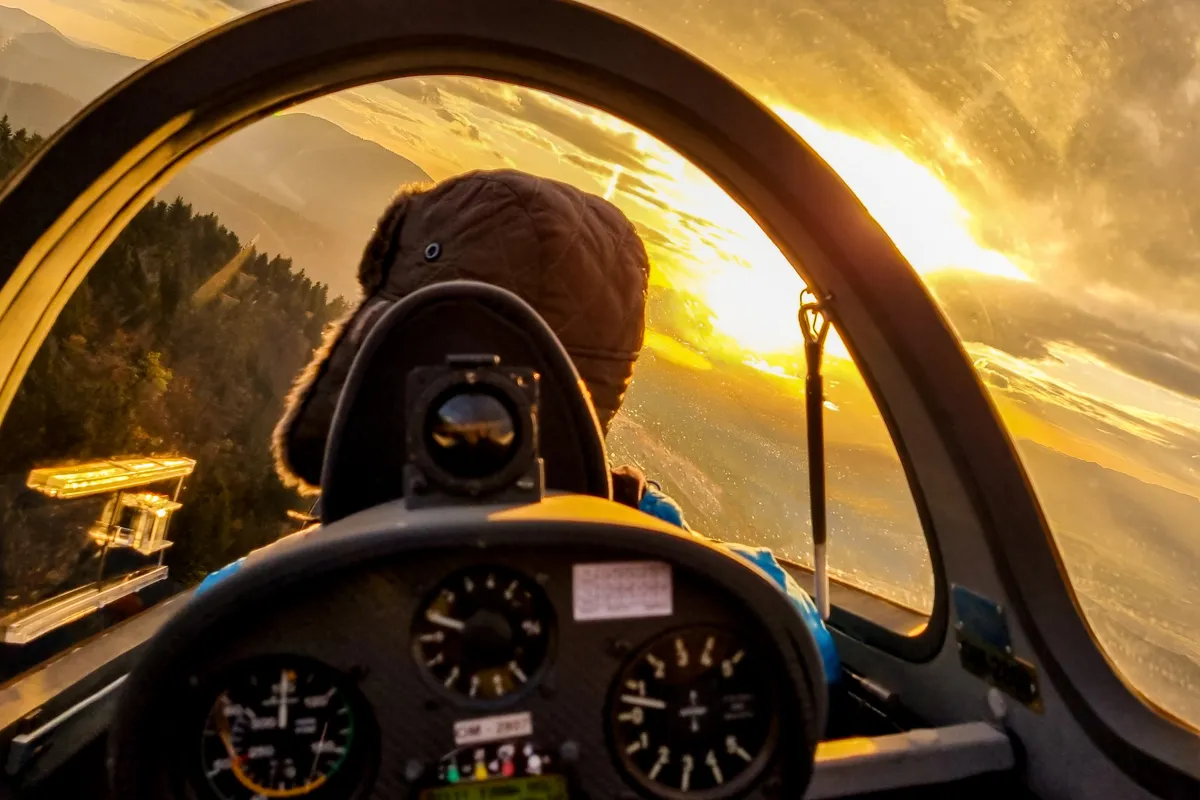 Zážitkový let vetroňom Očová-3