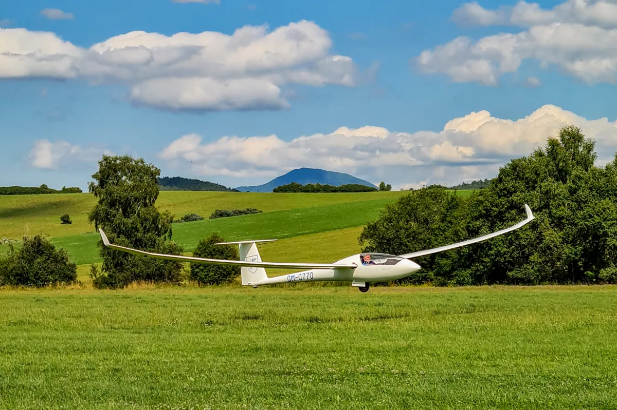Pilotom vetroňa na skúšku Prešov-2