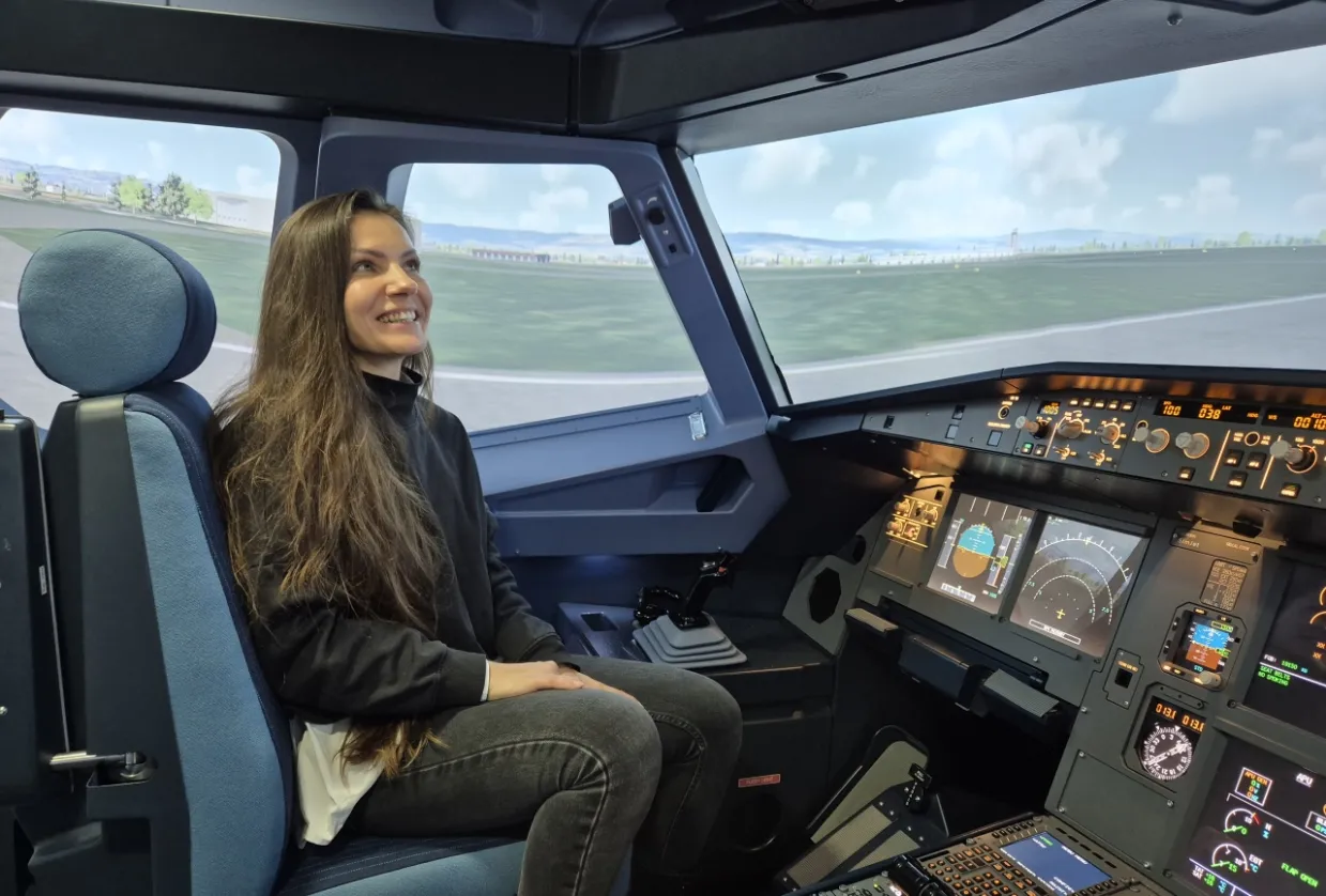 Letecký simulátor Bratislava-0