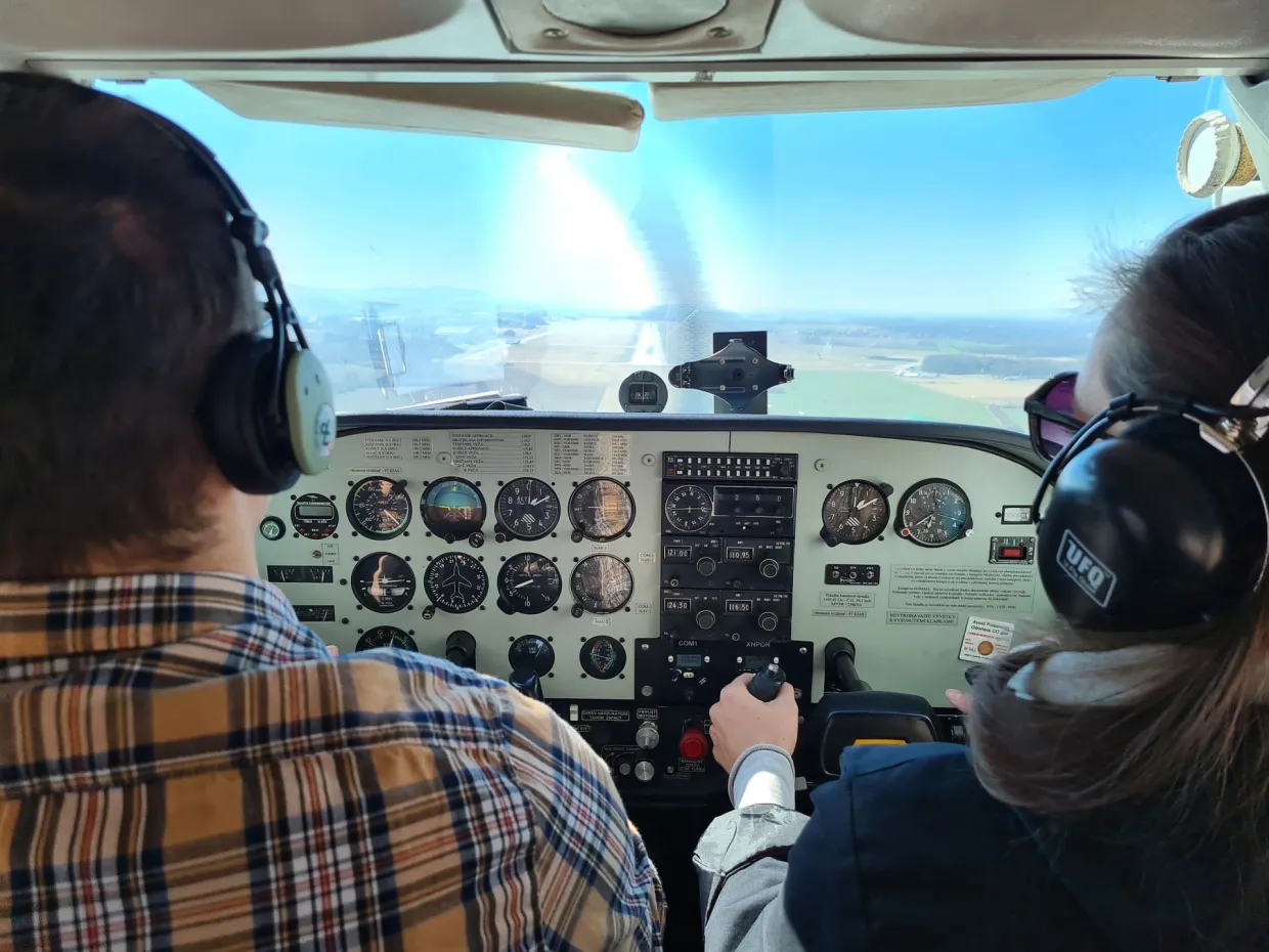 Pilotom lietadla na skúšku Nitra-0