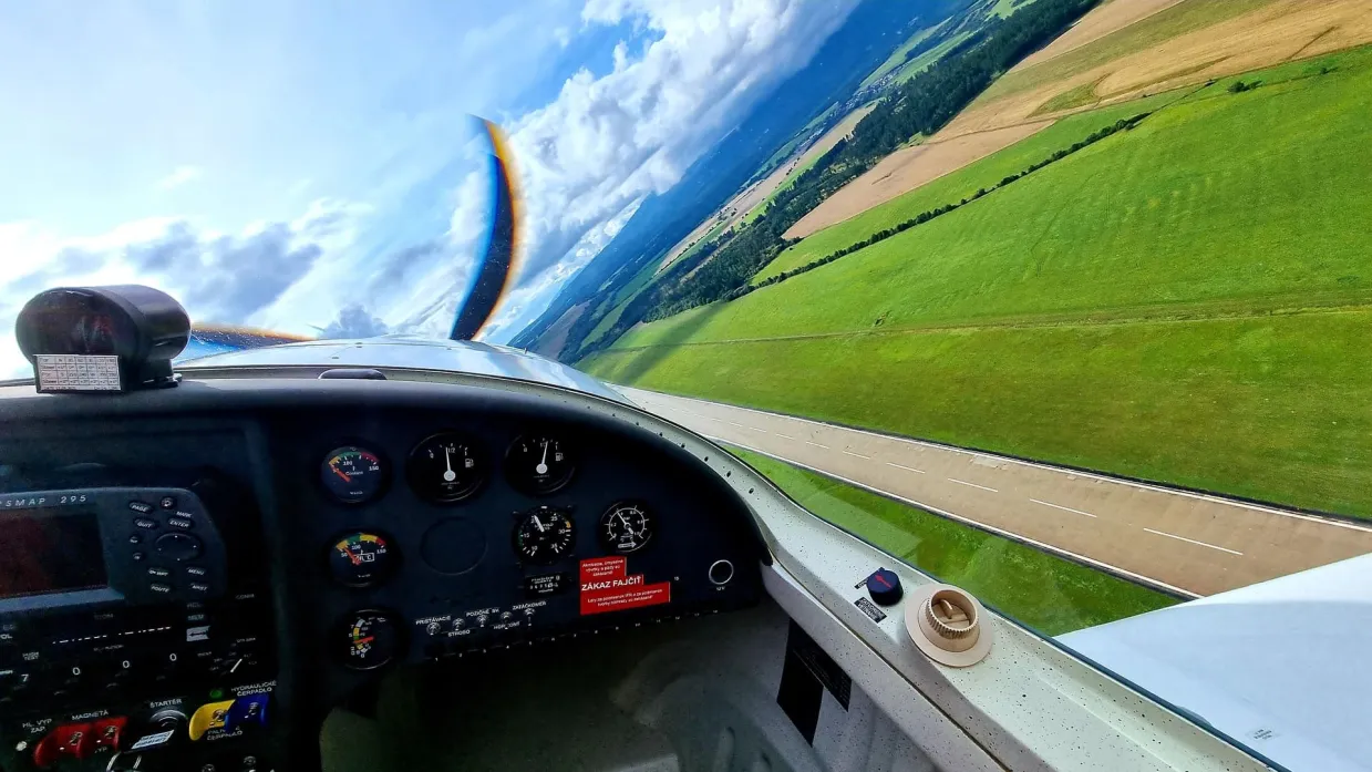 Pilotom lietadla na skúšku Košice-0