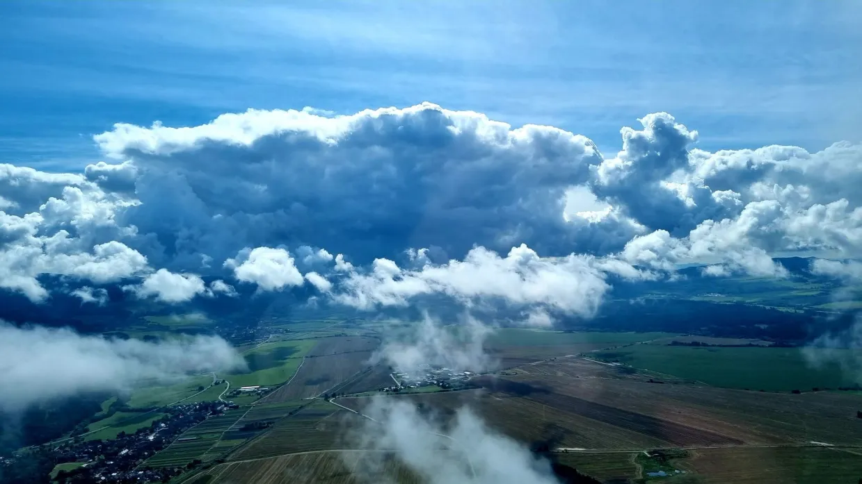 Pilotom lietadla na skúšku Piešťany-1