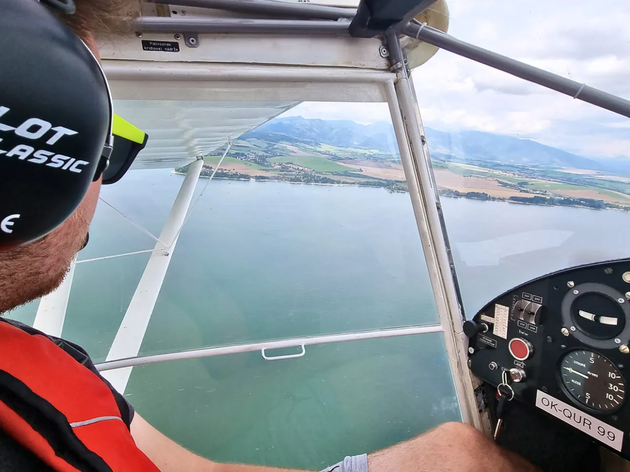 Pilotom hydroplánu na skúšku Liptovská Mara-0