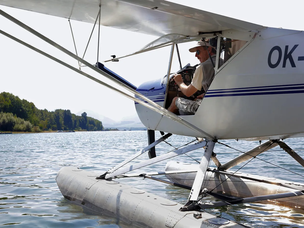 Pilotom hydroplánu na skúšku Liptovská Mara-4