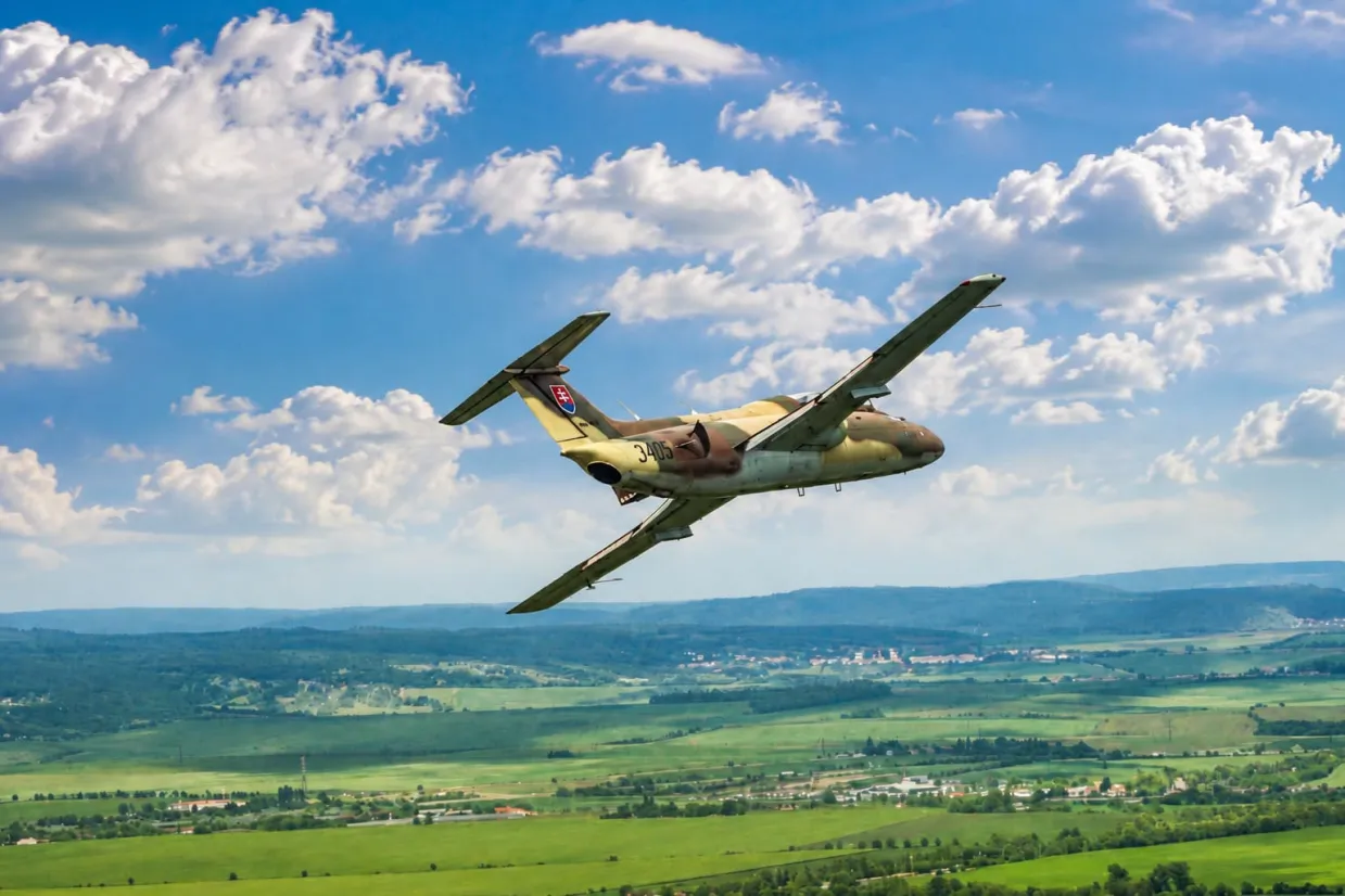 Let stíhačkou L-29 Delfín Brno-2