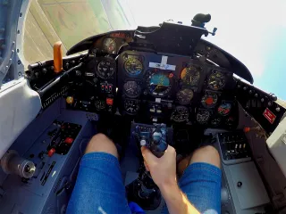 Pilotom stíhačky L-29 Delfín na skúšku
